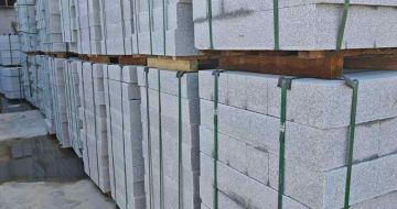 武威芝麻白路牙石，路侧石