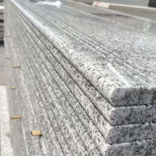 武威芝麻白楼梯踏步 花岗岩楼梯板材