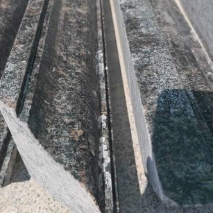 武威英国棕别墅线条