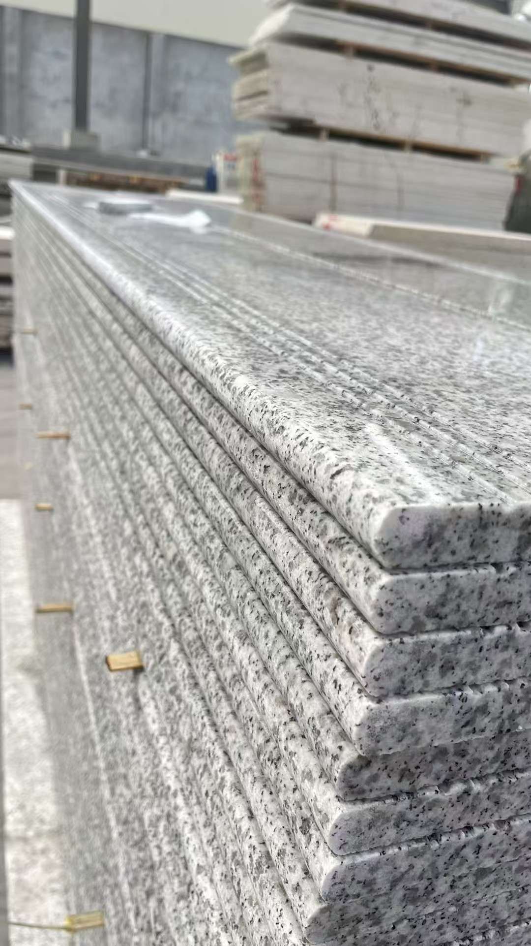 武威芝麻白楼梯踏步 花岗岩楼梯板材