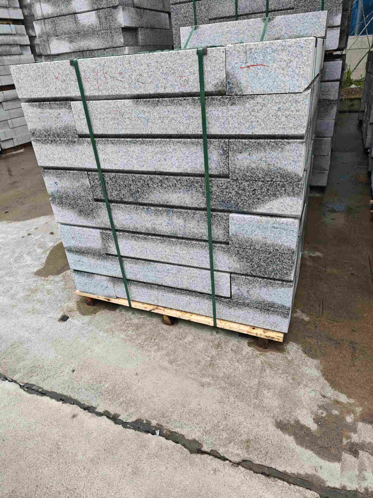 武威芙蓉白路牙石，马路牙子